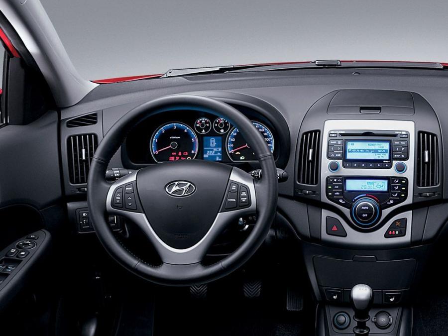  Hyundai Elantra Touring 2008 года  (фото 110 из 118)